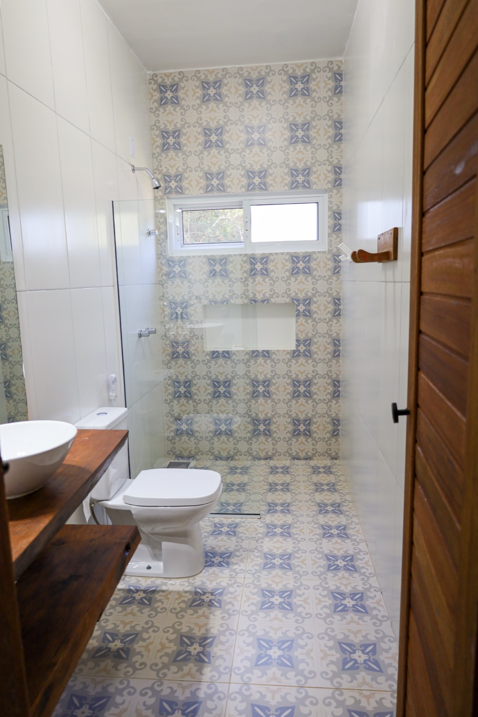Banheiro — azulejo estampado